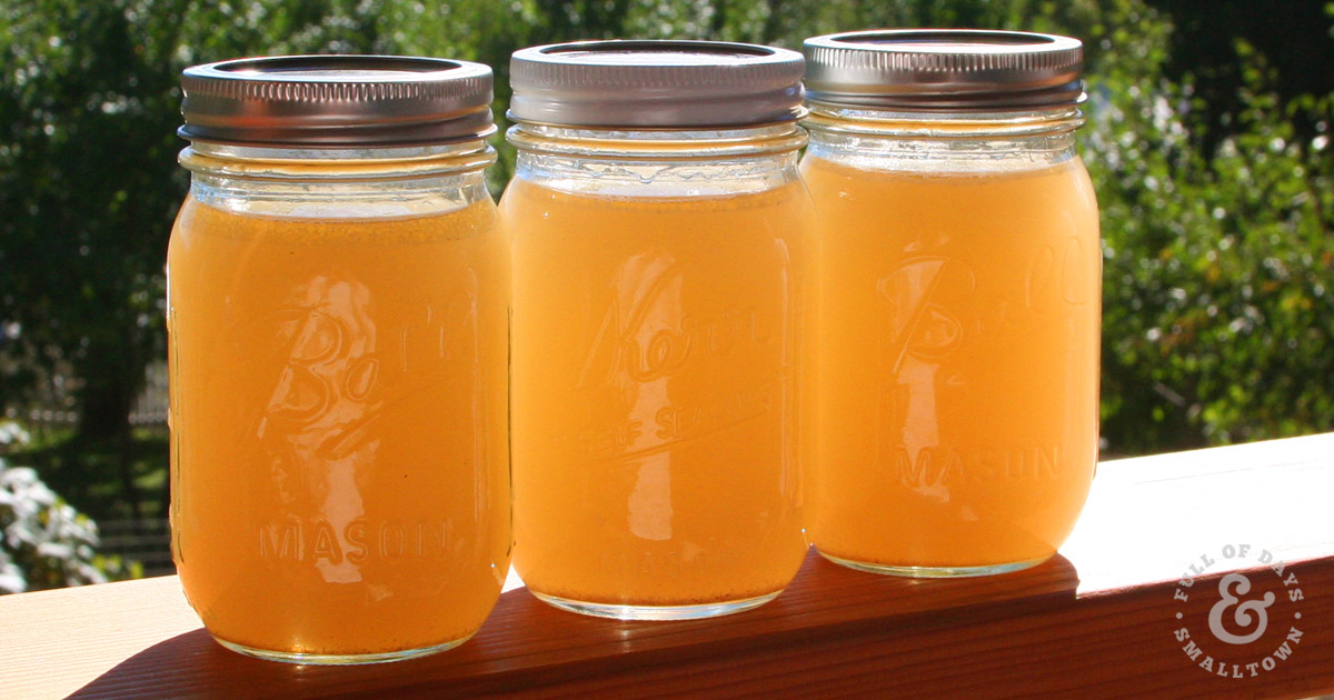 bone-broth_recipe_full-of-days_1200-x-630